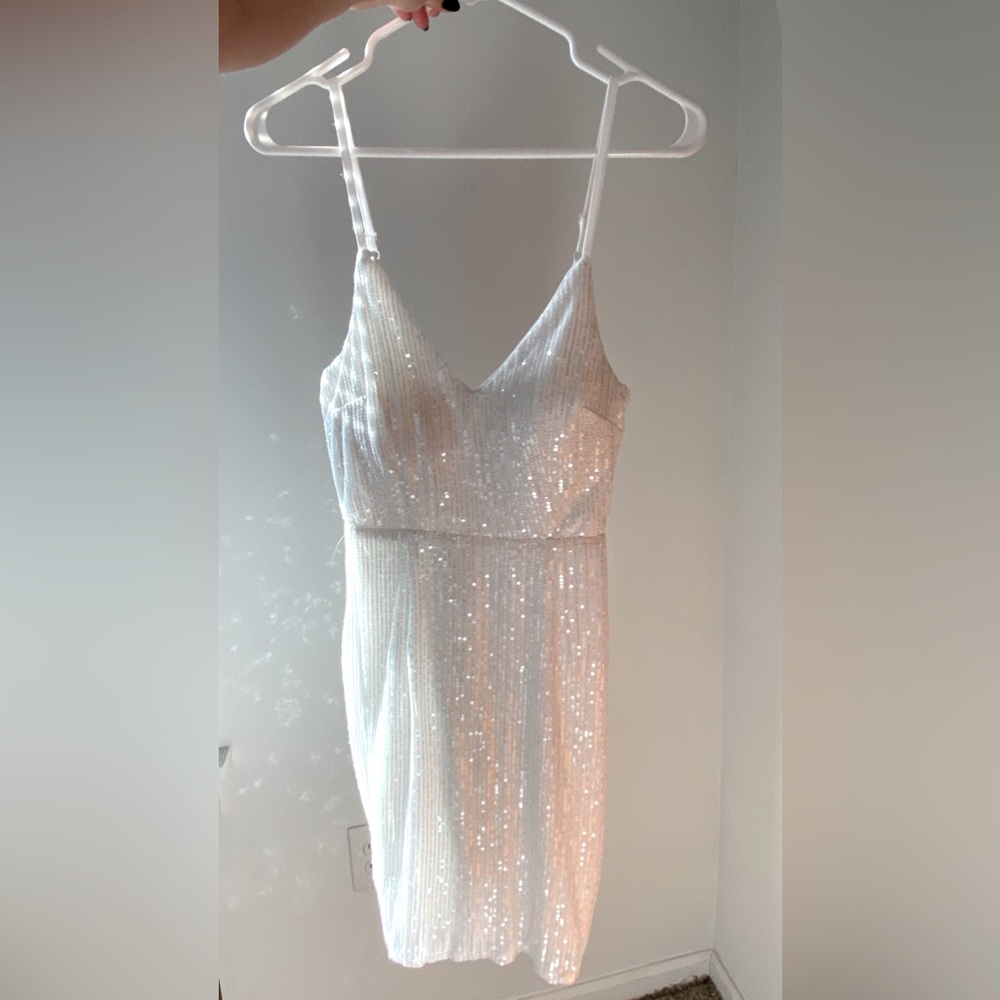 Lulus XS white sequin dress
